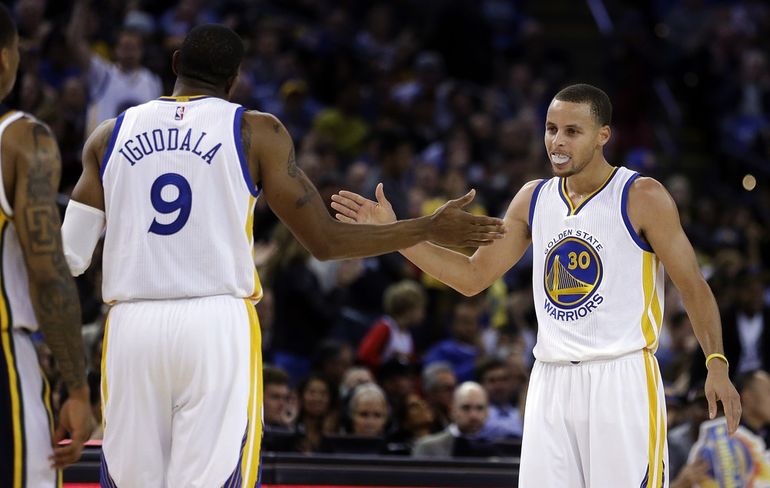 Stephen Curry obecnie ma na swoim koncie 1003 celne rzuty zza łuku