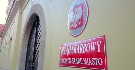 Fiskus gra z podatnikami nieczysto. Utajnia dokumenty, blokując możliwość obrony