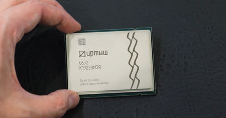 Sprawdził rosyjski procesor i uruchomił Wiedźmina 3. Wynik? Daleko od ideału
