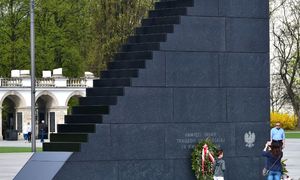 Zmieniono nazwę Pomnika Smoleńskiego w Google Maps. "Komedia"