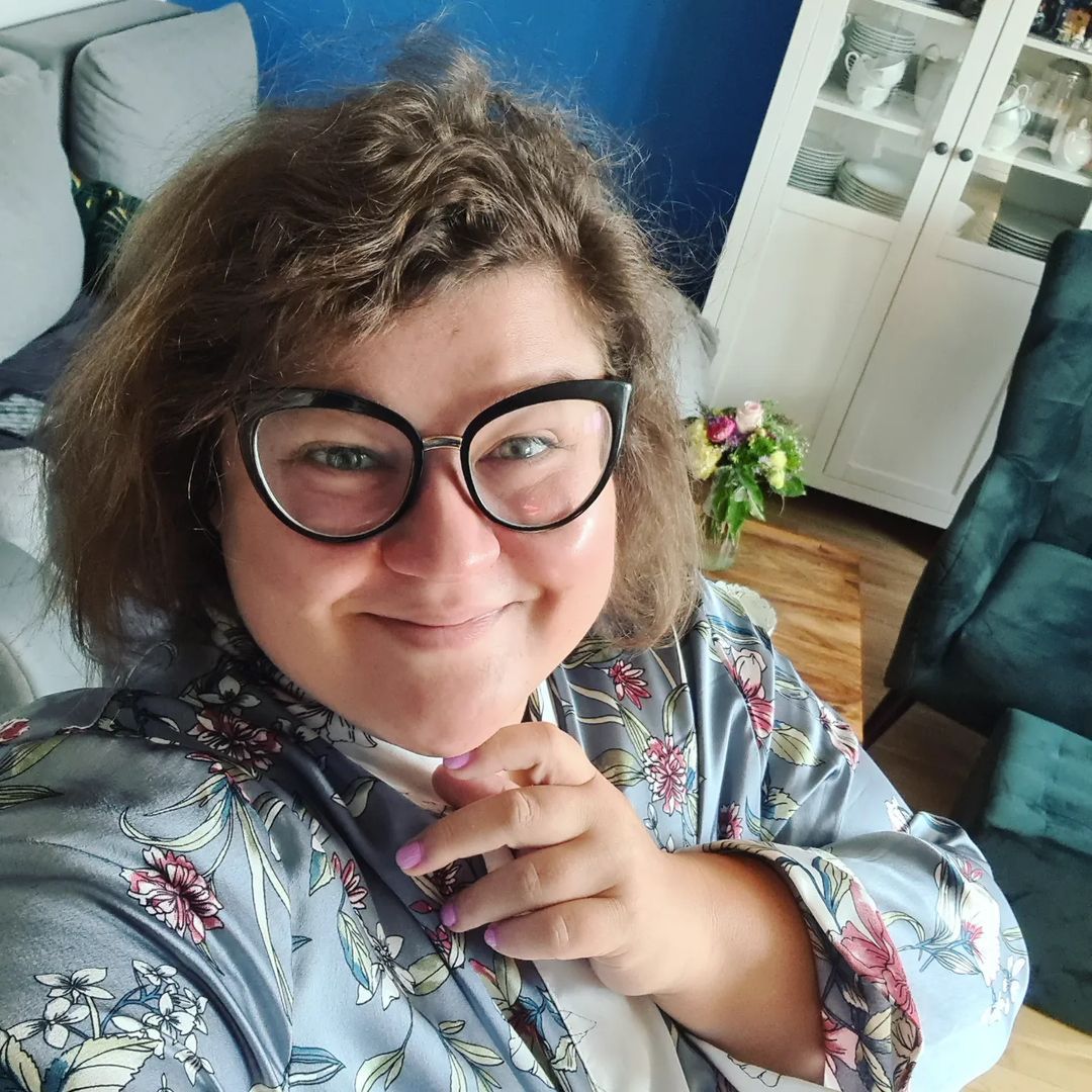 Dominika Gwit bawiła się na weselu brata. Zaskoczyła kreacją