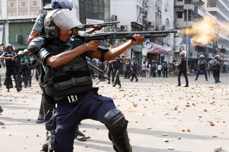 Zamieszki w Bangladeszu. Ponad 20 ofiar starć islamistów z policją