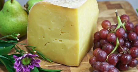 Wyrób seropodobny cheddar o obniżonej zawartości tłuszczu