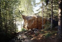 Niezwykły projekt ruchomego domu w lesie