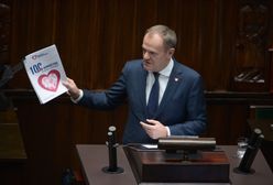 PiS rozliczy "100 konkretów". "Niech się rozliczą z miliona elektryków"