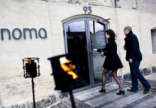 Mrówki i sos z koników polnych w najlepszej restauracji świata
