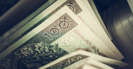"Ostatnia prosta" dla Polski. Ekonomista mówi o potrzebnej zmianie w gospodarce