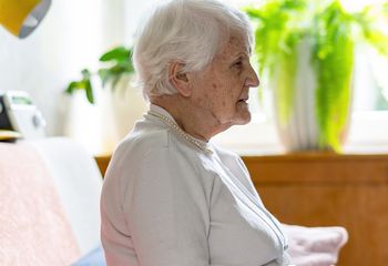 Była pewna, że sprządza testament. Tak 70-latka straciła majątek
