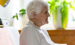 Była pewna, że sprządza testament. Tak 70-latka straciła majątek