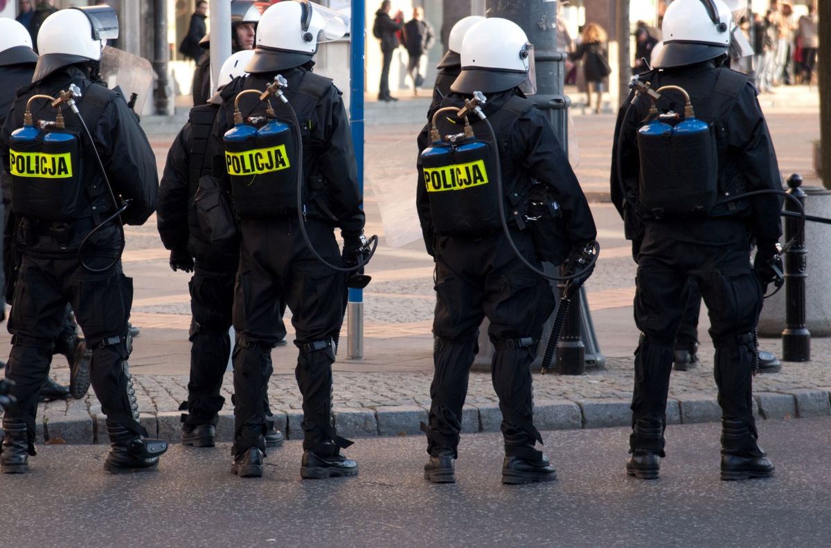 To nie żart. Za tyle policjant ma się wyżywić, gdy pracuje "na ulicy"