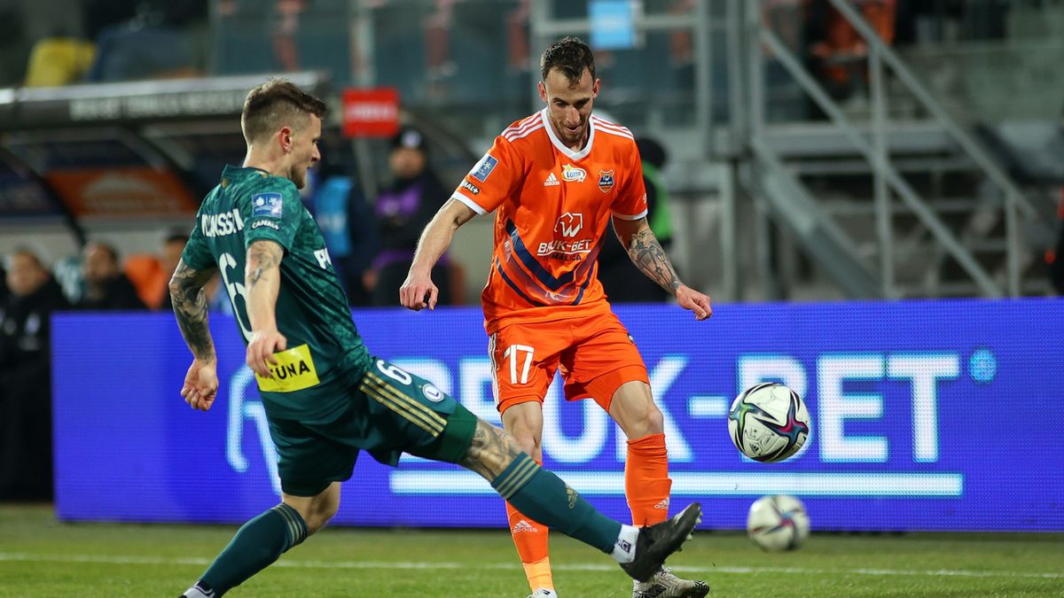 PAP / Łukasz Gągulski / Na zdjęciu: Mattias Johansson (z lewej)