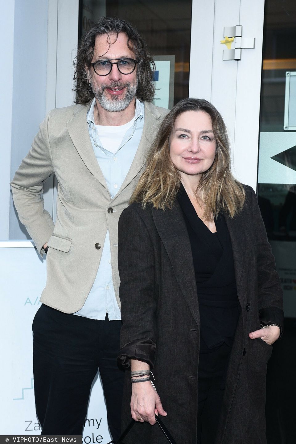 Szymon Majewski zabrał żonę na salony!