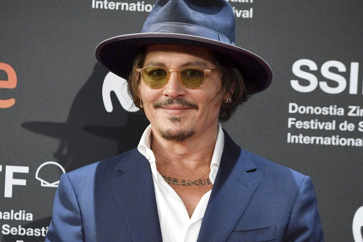 Fani wierzą, że Johnny Depp nie skrzywdził Amber Heard
