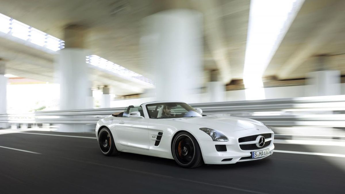 Mercedes-Benz SLS AMG Roadster [megagaleria] 1