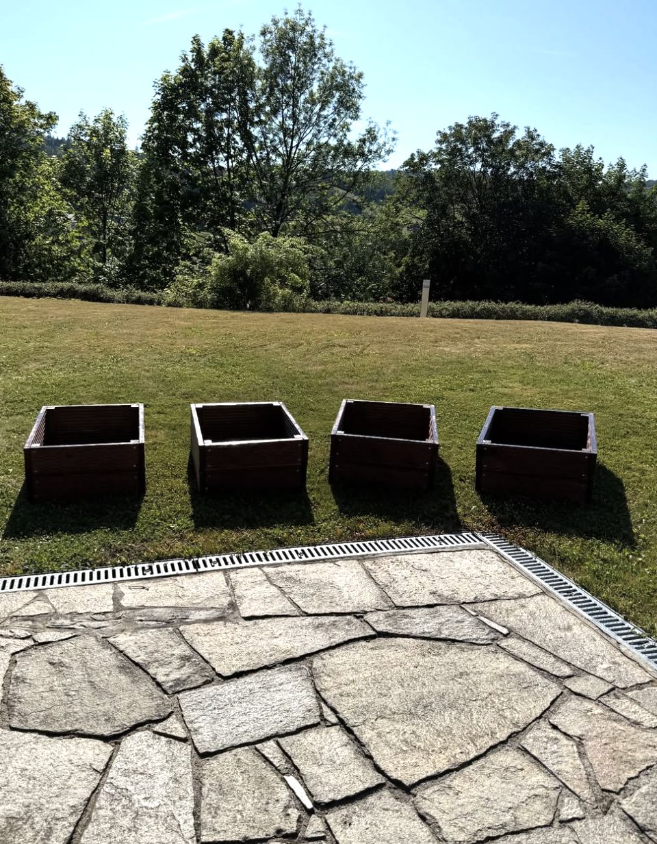 Donice zrobione przez Adama Małysza 