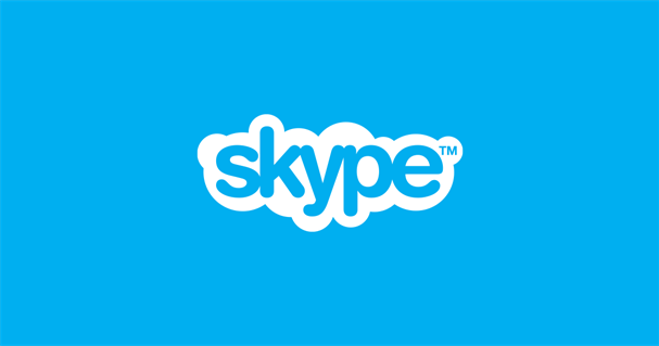 Windows 10 Mobile z połączonymi aplikacjami Wiadomości i Skype