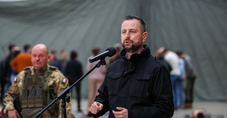 Tłumy na szkoleniach u żołnierzy. Szef MON na pierwszym dniu