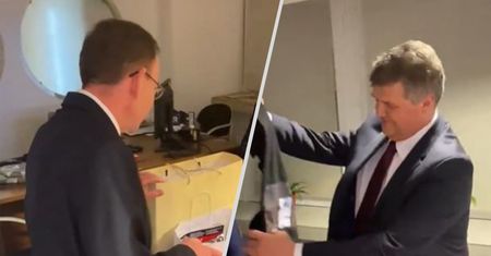 Witano ich jak bohaterów. Żenująca scena w TV Republika