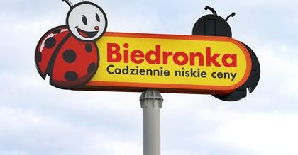 Dyskonty sięgają po modę retro. W Biedronce będzie można kupić płyty winylowe
