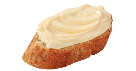 Ser do smarowania na bazie sera Cheddar, o obniżonej zawartości tłuszczu