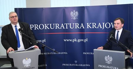 Wyłudzenia VAT. Zbigniew Ziobro: trzy razy więcej oskarżonych w sprawach wielkich afer VAT-owskich