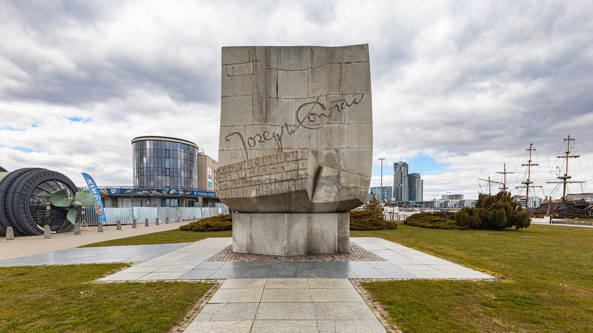 Jądro ciemności: streszczenie