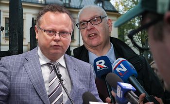 "Usunąć go z Trybunału". Szejna wskazuje na Święczkowskiego