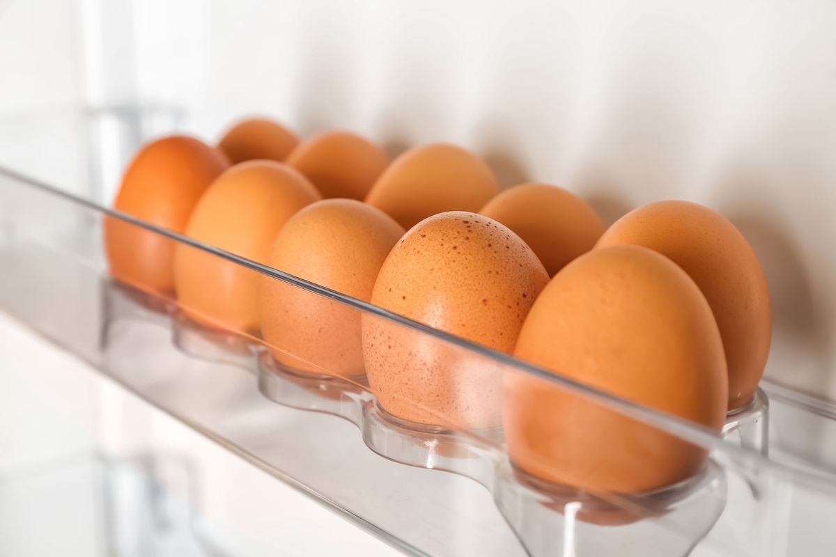 Jajek nie należy myć przed włożeniem do lodówki