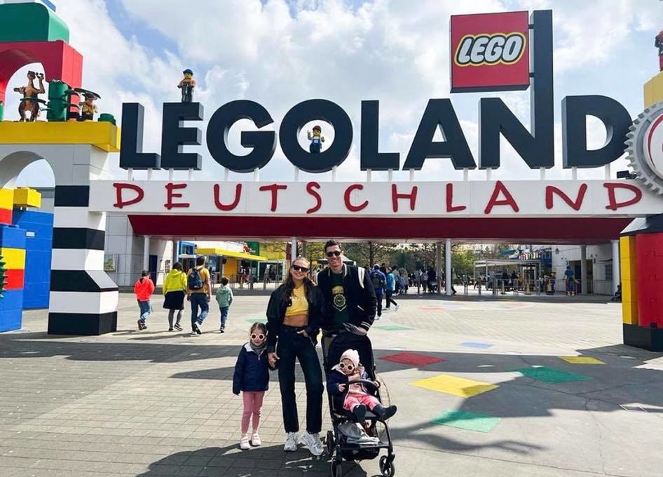 Rodzina Lewandowskich w Legolandzie 