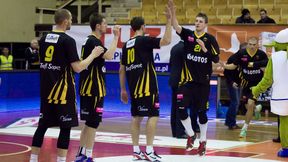 Cheerleaderki na meczu Trefl - Rosa (wideo)