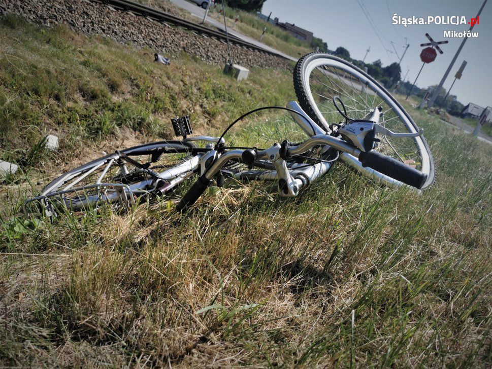 Śląsk. Pociąg śmiertelnie potrącił  77-letnią rowerzystkę w Orzeszu Jaśkowicach.