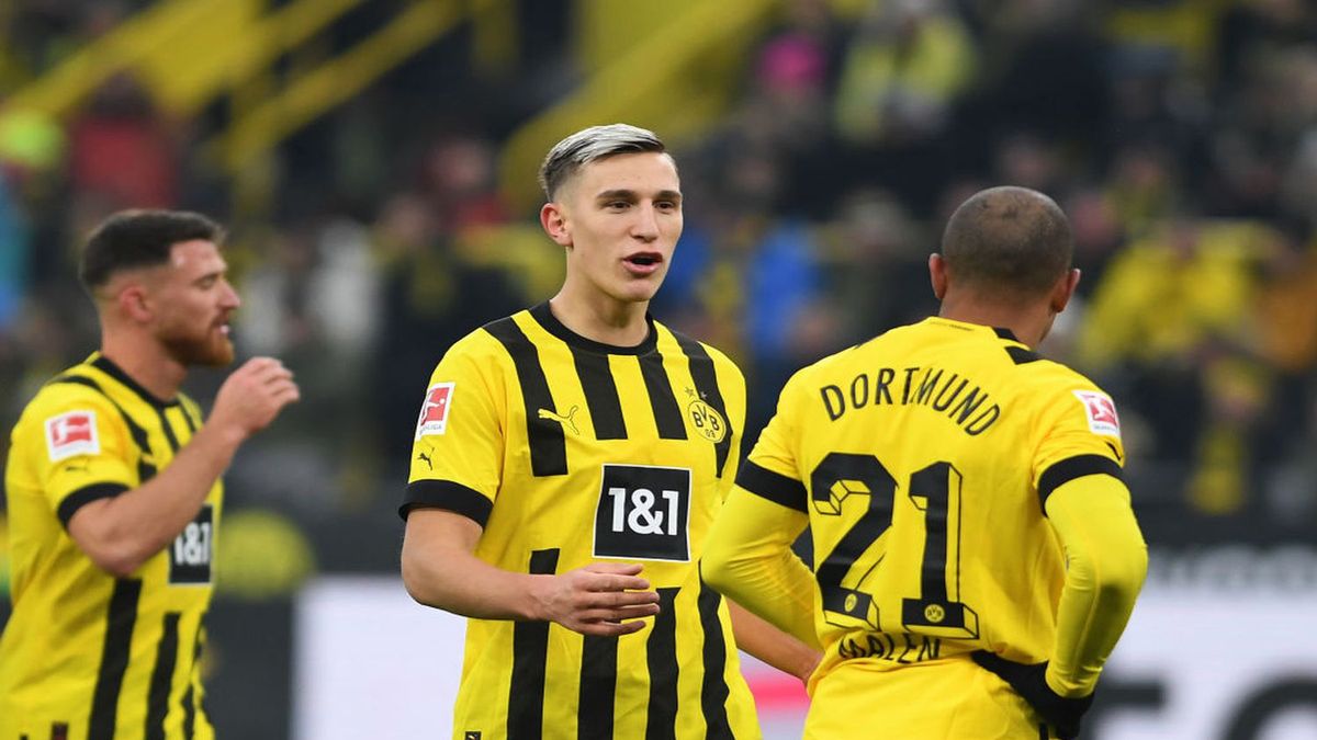 Zdjęcie okładkowe artykułu: Getty Images / Ralf Treese / Na zdjęciu: piłkarze Borussii Dortmund