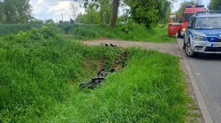 Machcin: 17-letni motocyklista wpadł do rowu podczas wyprzedzania