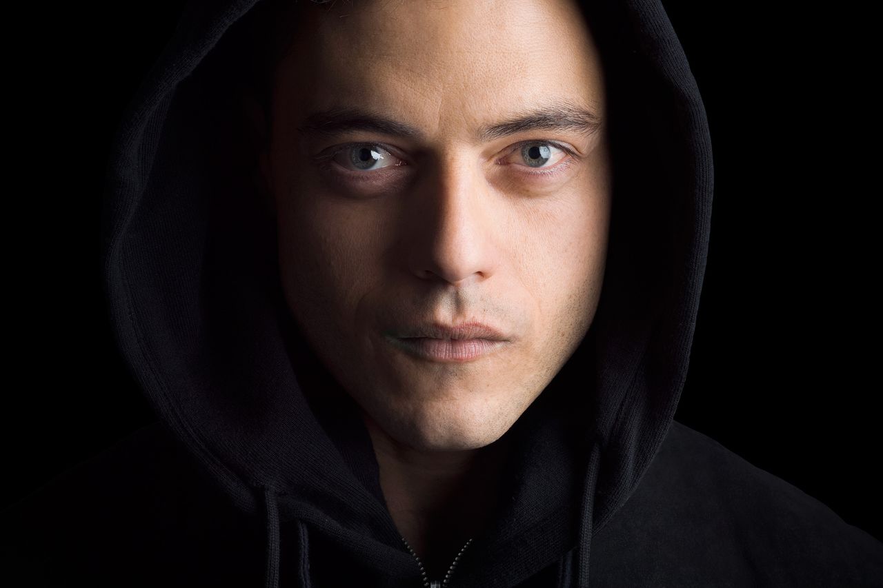 Mr. Robot propaguje piractwo? uTorrent ulokowany w odcinku serialu