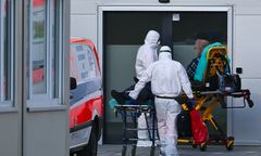 Gen ciężkiego przebiegu COVID-19. Wiadomo, na kogo wpływa najbardziej