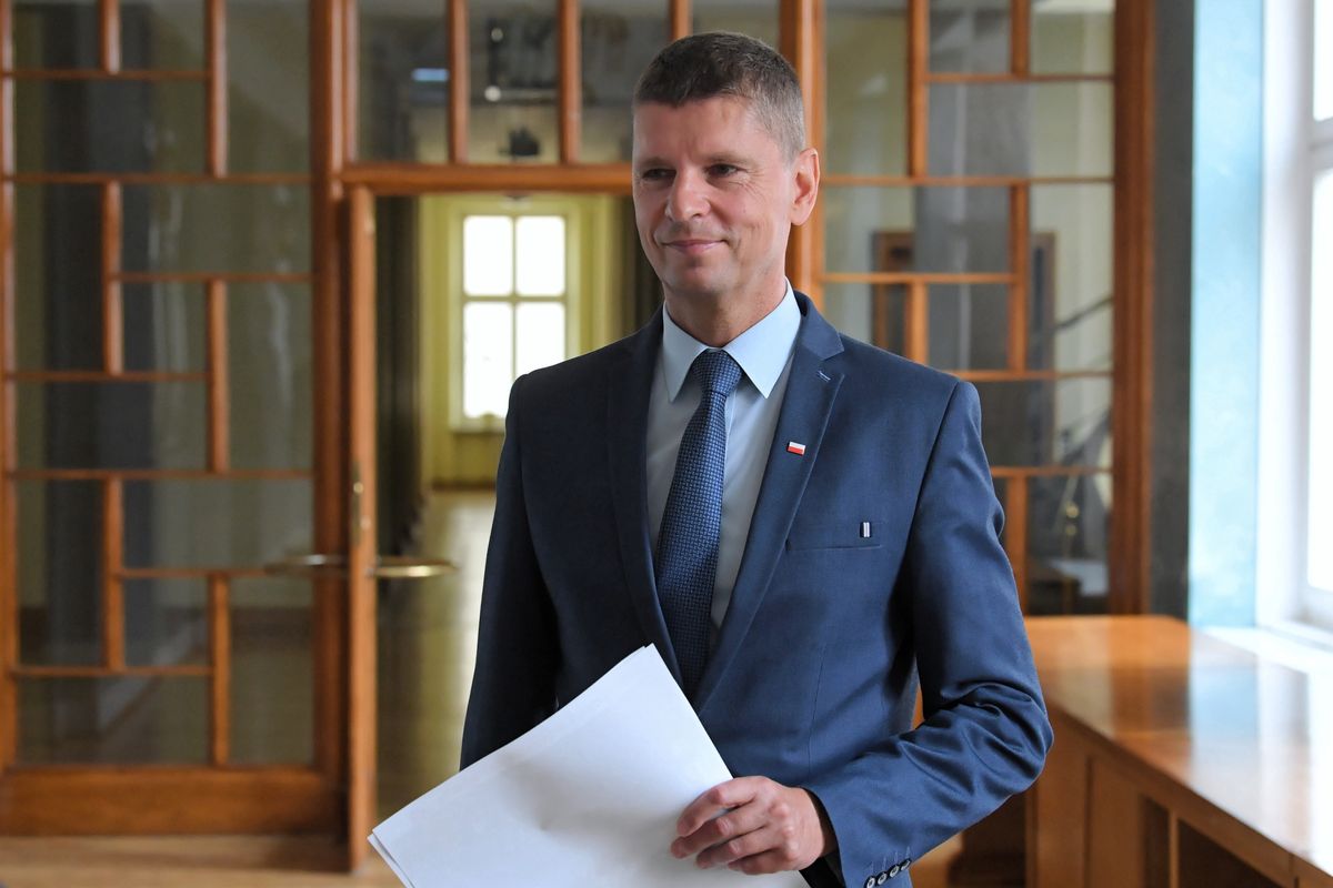 Minister edukacji narodowej Dariusz Piontkowski o powrocie dzieci do szkół