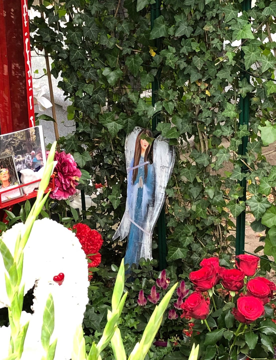 grób Kory - 28.07.2019
