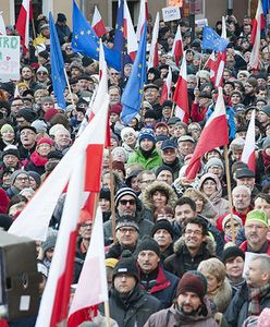 Paweł Lisicki: dziewice orleańskie zabrały głos, czyli na marginesie demonstracji KOD