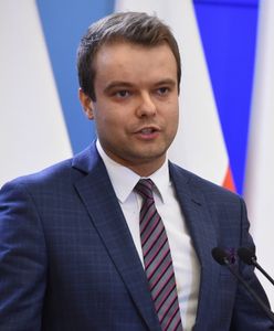 Rafał Bochenek w rozmowie ze Sławomirem Sierakowskim: Donald Tusk firmuje Brexit, jest jego współautorem