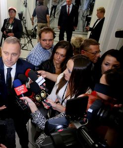 Opozycja przeciwko ustawie o podwyżkach dla rządzących