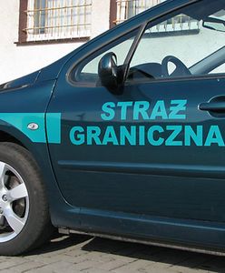 13-latka włóczyła się przy autostradzie