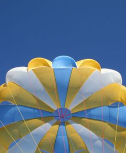 Na Pomorzu zginął skoczek lotniczy. 44-latka zawiódł spadochron