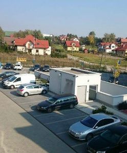 Koniec z grodzonymi osiedlami w Krakowie? Nowa uchwała ma pomóc walczyć z "enklawami"