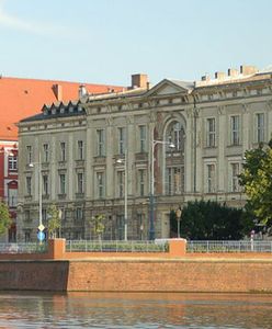 Wrocław: kontrowersje wokół dawnej siedziby Wydziału Farmacji