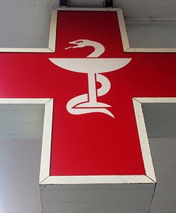 Popularny antybiotyk wycofany z obrotu. Miał "dodatkowy składnik"