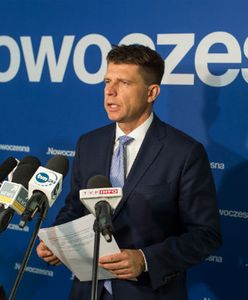 Ważna deklaracja Ryszarda Petru. Nowoczesna nie przywróci gimnazjów. "Nie będziemy tworzyć chaosu"