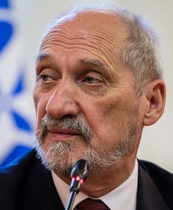 Egipt sprzedał Mistrale Rosji za dolara? Antoni Macierewicz tłumaczy. Tomasz Siemoniak: to kompromitacja