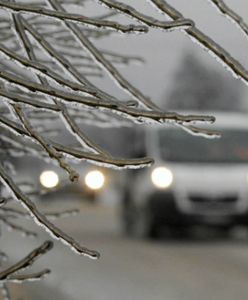 IMGW wydało ostrzeżenia dla siedmiu województw. Uwaga na marznący deszcz