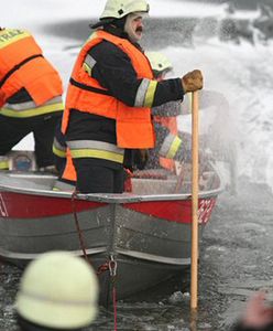 Dramat na zbiorniku pod Sławnem. Pod trzema osobami załamał się lód