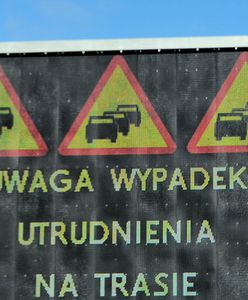 W pobliżu Szamotuł dachował autokar